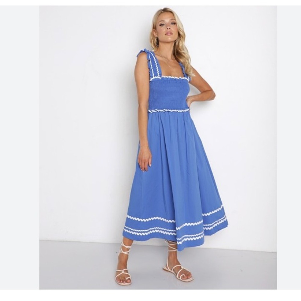 En Saison Blue‎ Smocked Ric Rac Midi Dress Large Sleeveless Ruffle Cottagecore